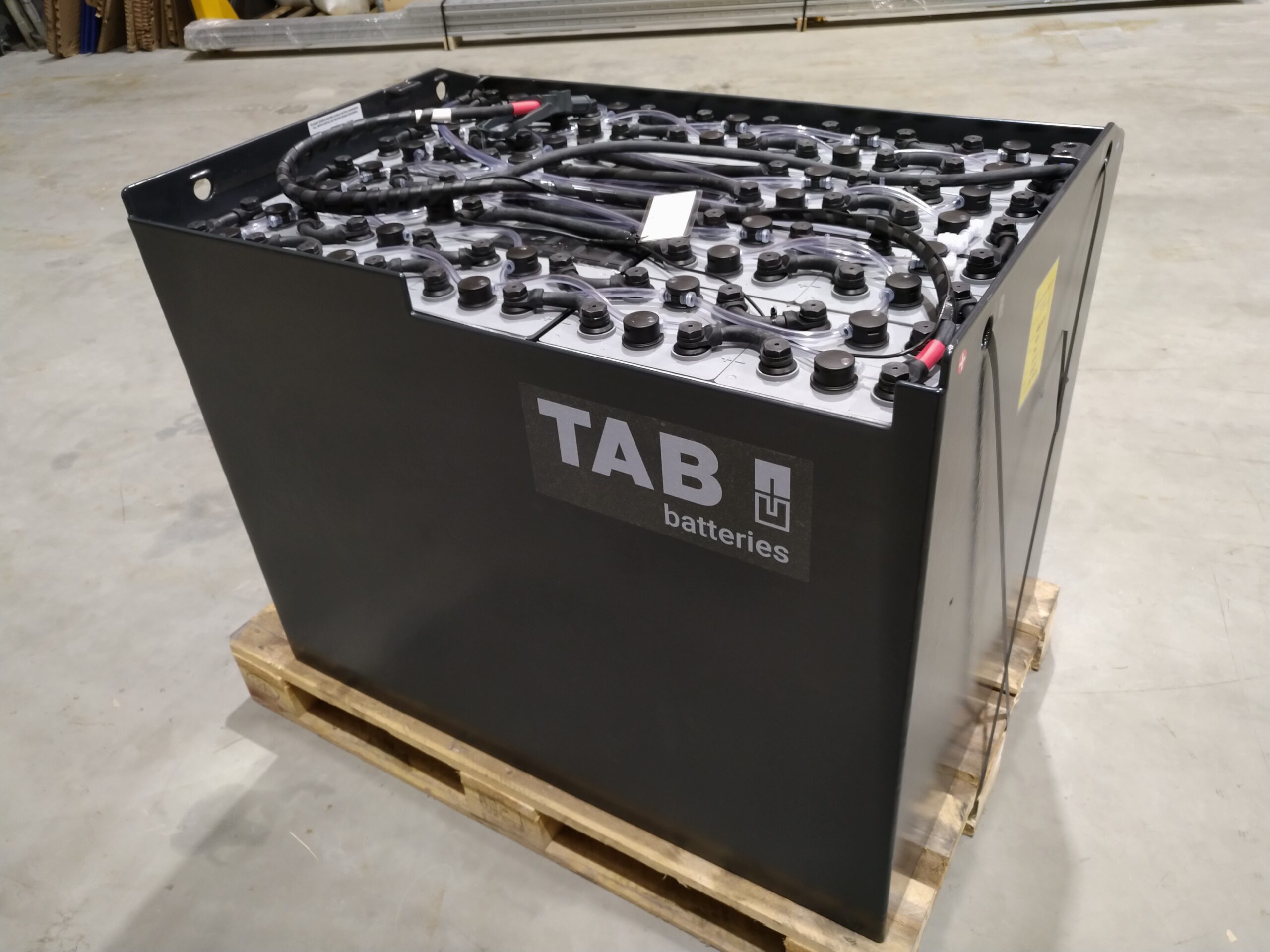 80 volt truckbatteri til salgs